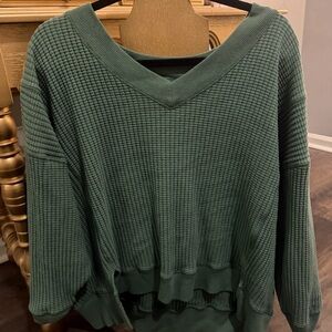American Eagle Outfitters V-Neck Green Sweater